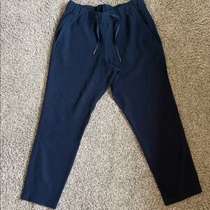 Women’s Lululemon joggers